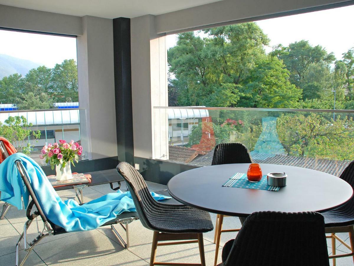 Apartment Laville B-2-3 By Interhome โลการ์โน ภายนอก รูปภาพ